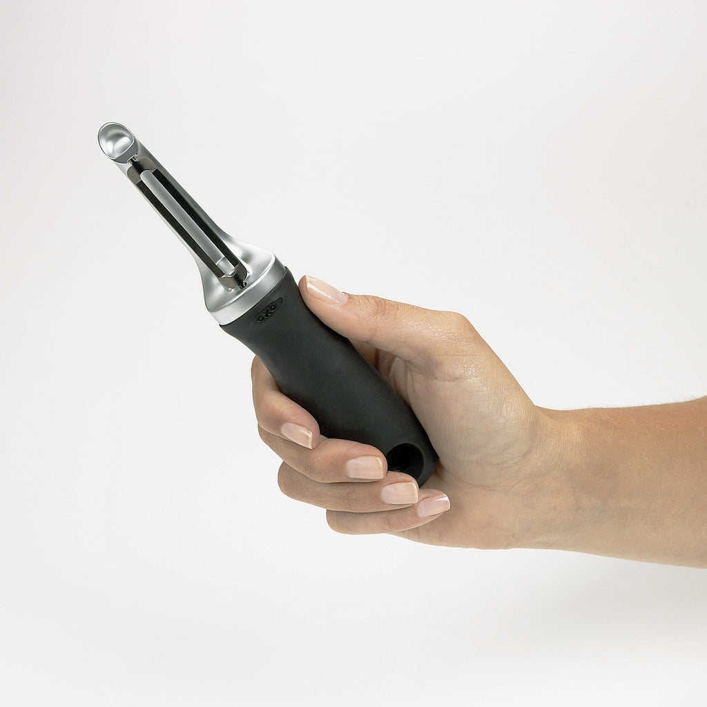 pro-swivel-peeler-f6 1057966_5_oxogoodgrips_proswivelpeeler.jpg