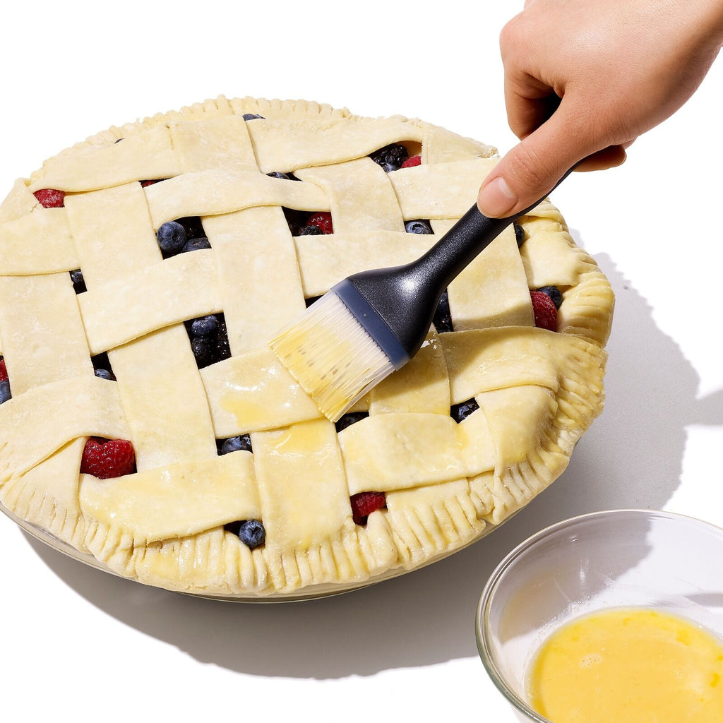 oxo-good-grips-silicone-pastry-brush-k6 1071062v1_detailed_product_view_4.jpeg