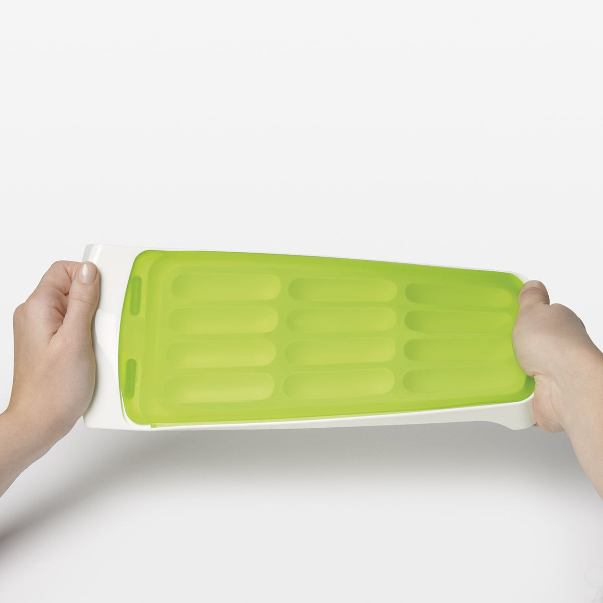 no-spill-ice-stick-tray-e4 11147700_4_no-spill_ice_stick_tray.jpg