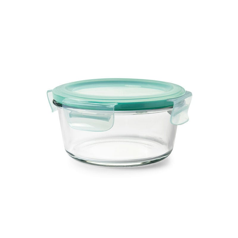 oxo-good-grips-4-cup-smart-seal-glass-round-container-r6 11174500snapglassround4cup.jpg