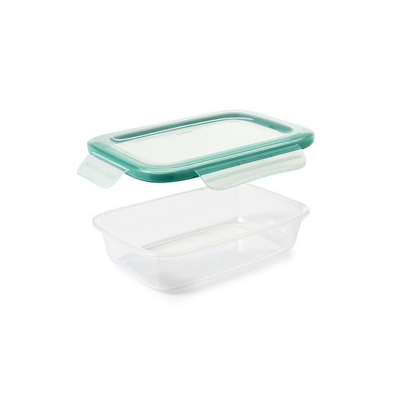 oxo-good-grips-5-1-cup-smart-seal-plastic-container-p7 11175100snap5point1cup1.jpg
