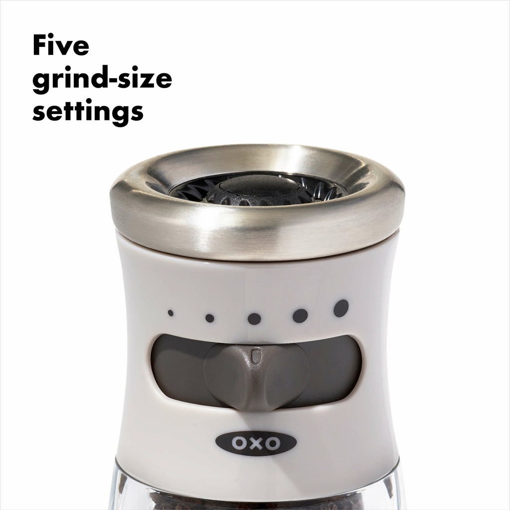 contoured-mess-free-pepper-grinder-m8 11312500_thumbnail_8a_1_.jpg