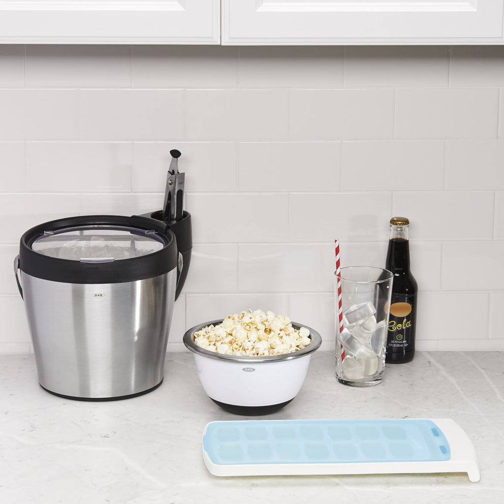 no-spill-ice-cube-tray-i9 1132080_6_no-spill_ice_cube_tray.jpg