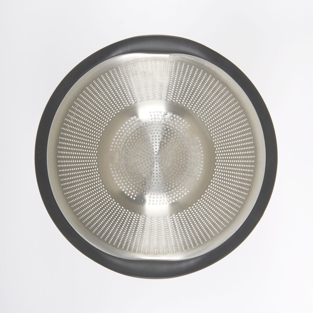 5-quart-stainless-steel-colander-w0 1134700_2_oxogoodgrips_5qtstainlesssteelcolander.jpg