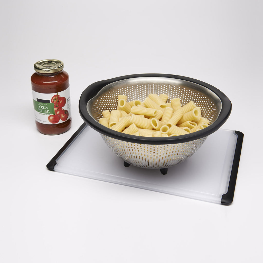 5-quart-stainless-steel-colander-w0 1134700_5_oxogoodgrips_5qtstainlesssteelcolander.jpg