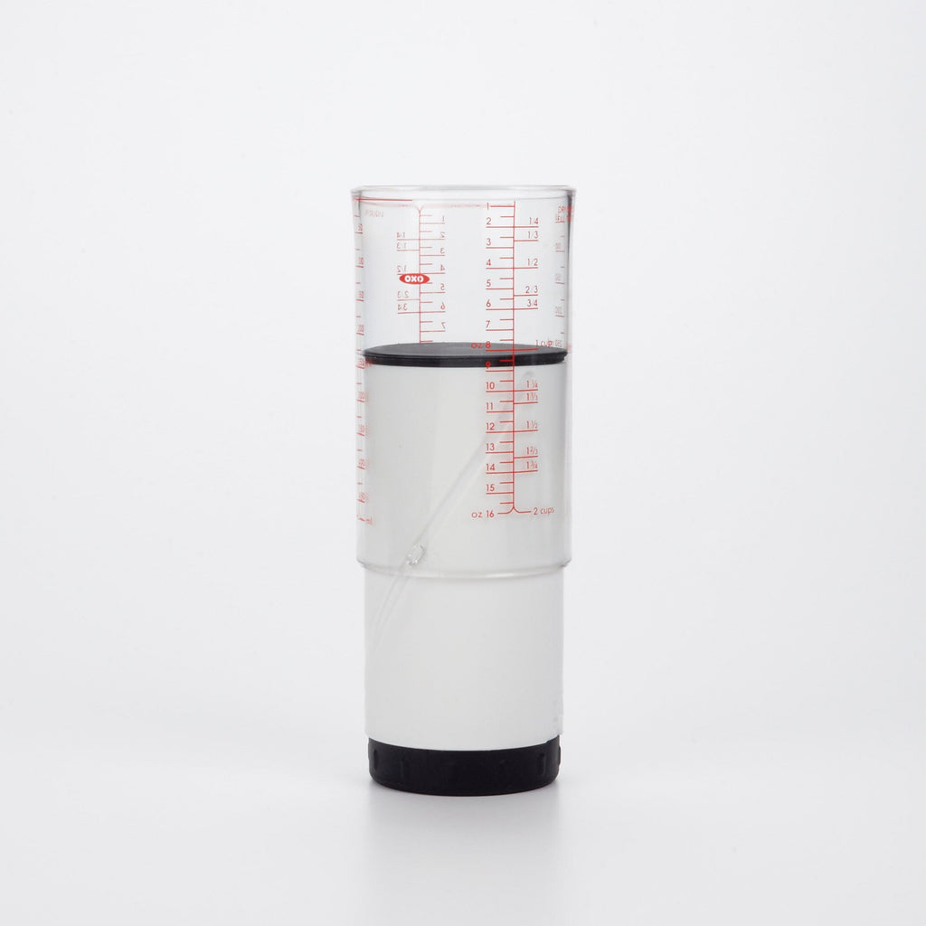 2-cup-adjustable-measuring-cup-w4 1250080_2_cup_adjutable_measuring_cup_3.jpg