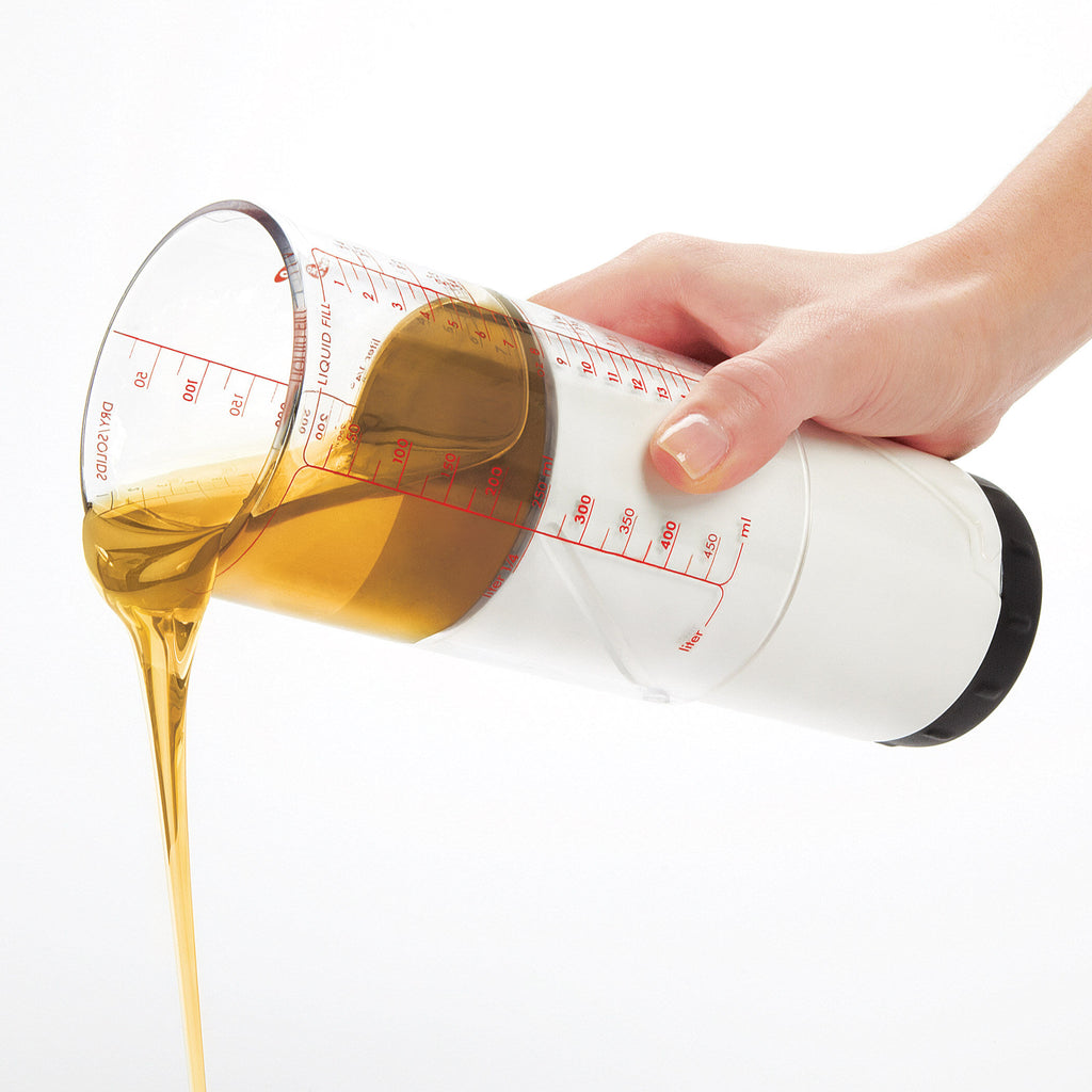 2-cup-adjustable-measuring-cup-w4 1250080_2_cup_adjutable_measuring_cup_4.jpg