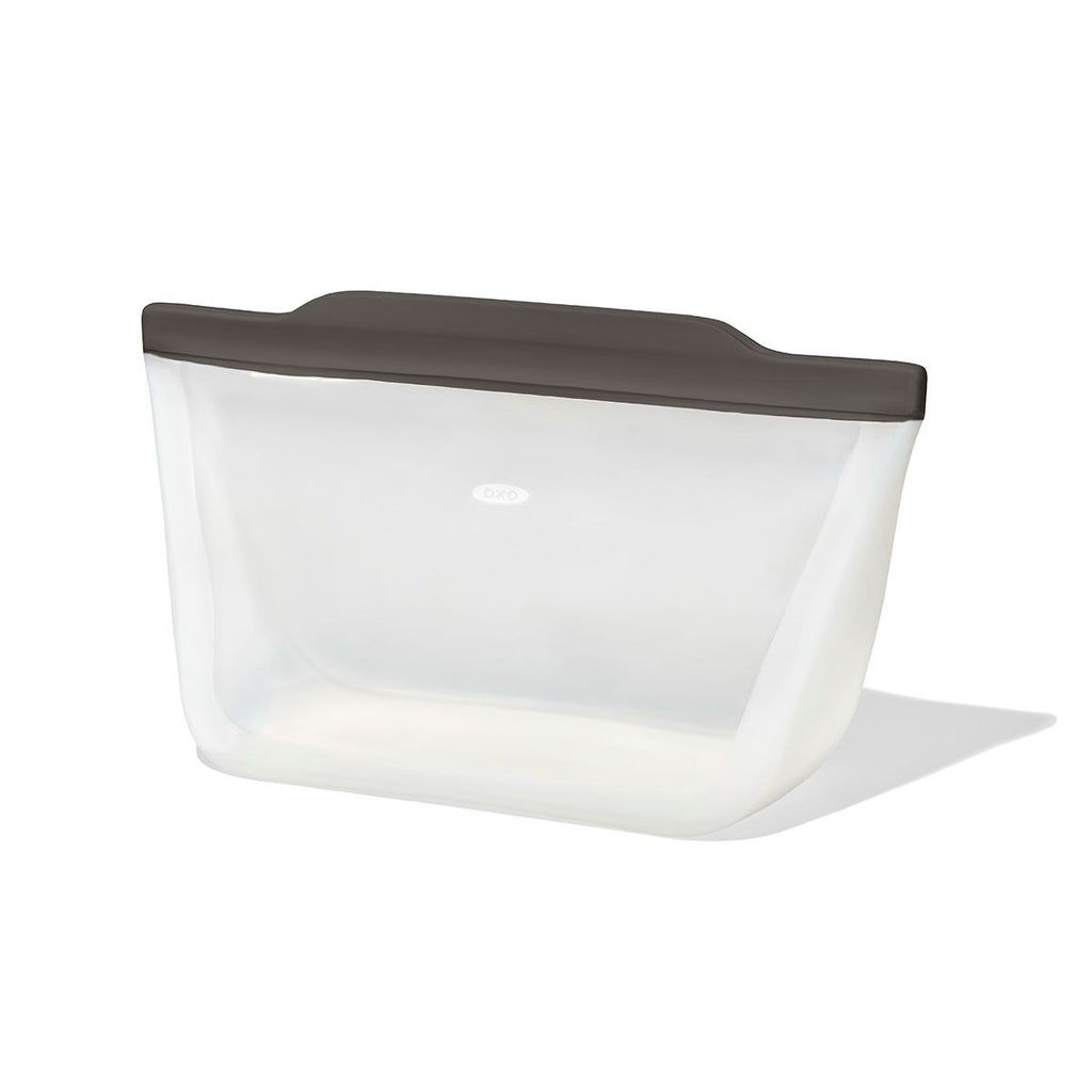 outdoor-silicone-reusable-stand-up-bag-half-gallon-64-oz-r7 9113000_silicone_stand-up_half_gallon_64oz_33.jpg
