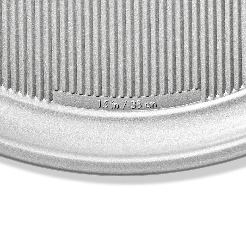 non-stick-pro-clear-coated-15in-pizza-pan-v2 9b17ce48-7de5-4e50-9bef-90a15a6b5df2.jpeg