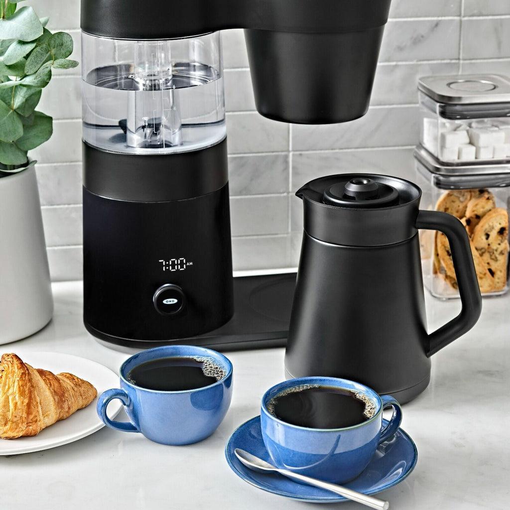 9-cup-coffee-maker-matte-black-k8 brew_8725000_9-cup-coffee-maker-black_pdp_02.jpeg