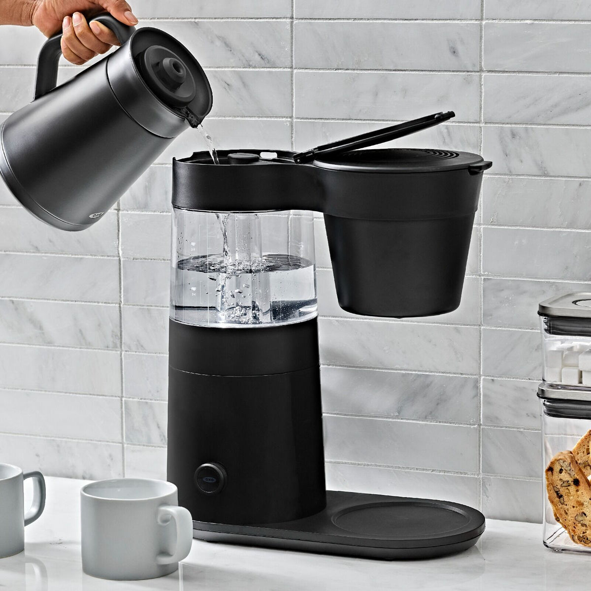 9-cup-coffee-maker-matte-black-k8 brew_8725000_9-cup-coffee-maker-black_pdp_04.jpeg