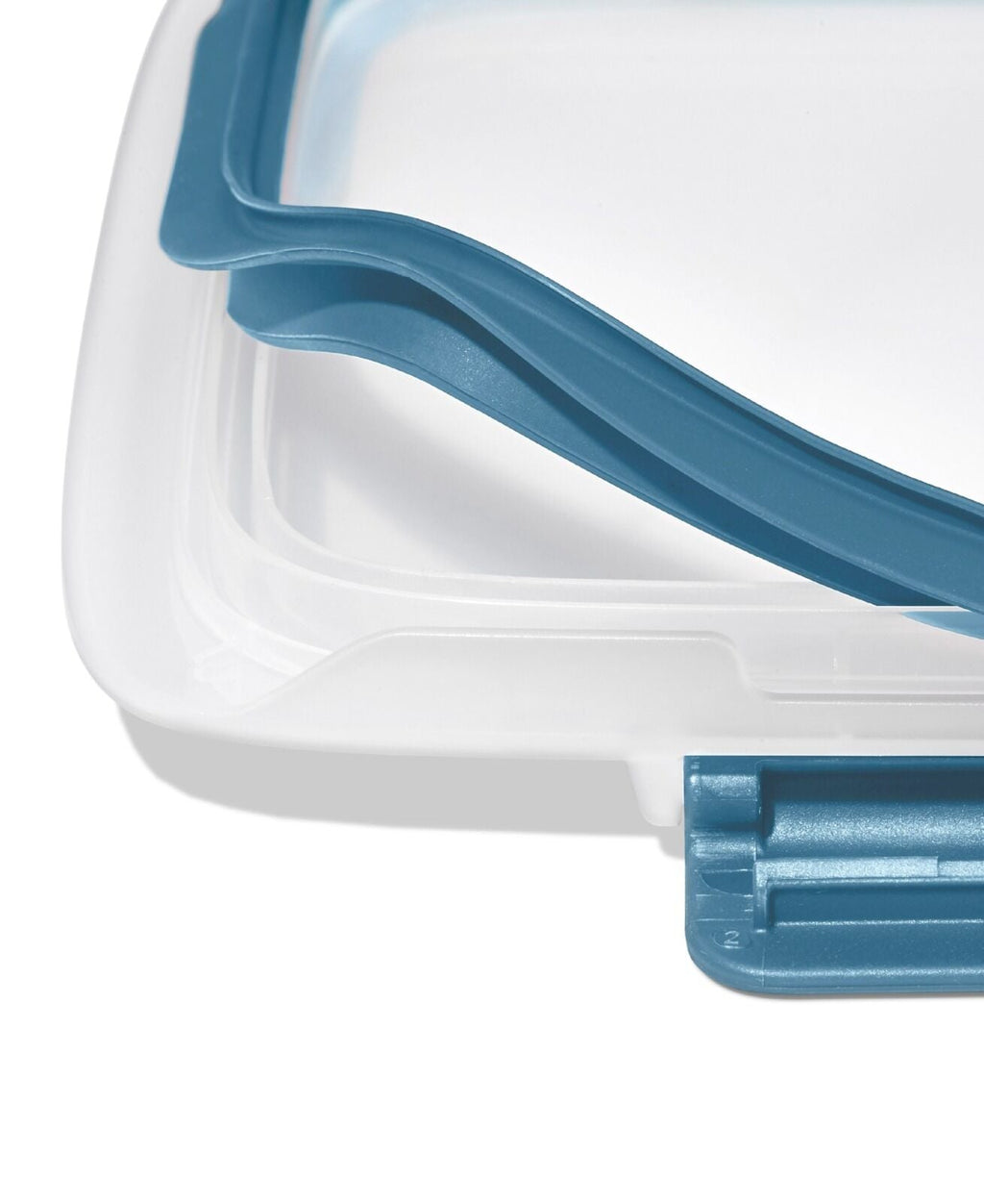 prep-and-go-4-1-cup-divided-container-ocean-blue-g2 c96c7741-fd1f-4463-98bb-ff38a1f57dc4.jpeg