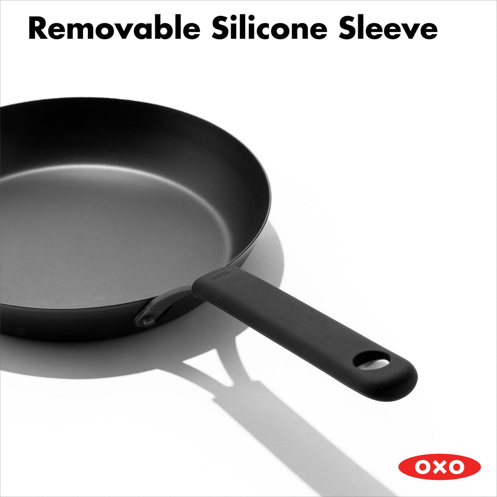 oxo-carbon-steel-obsidian-series-12-inch-frypan-with-silicone-sleeve-y2 cc005101-001-5.jpg