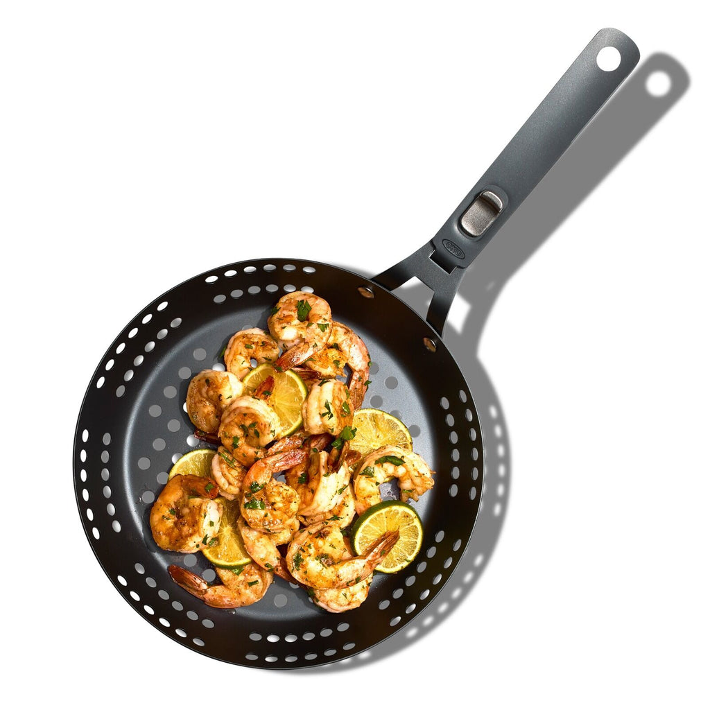 outdoor-10-perforated-carbon-steel-pan-i2 cc007441_10inpreseasonedbbqpan_pdp_01.jpg