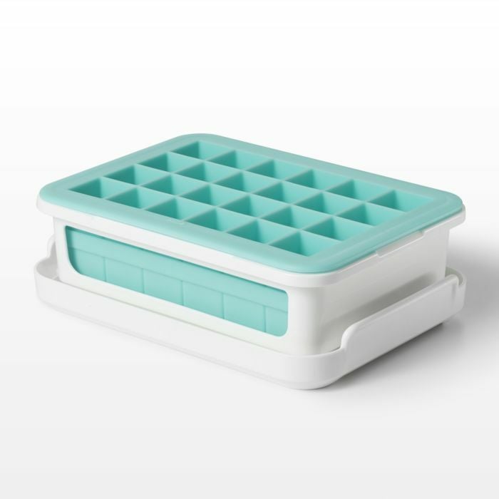 covered-silicone-ice-cube-tray-cocktail-cubes-c9 covered_silicone_ice_cube_tray-cocktail_cubes_11154300_7.jpg