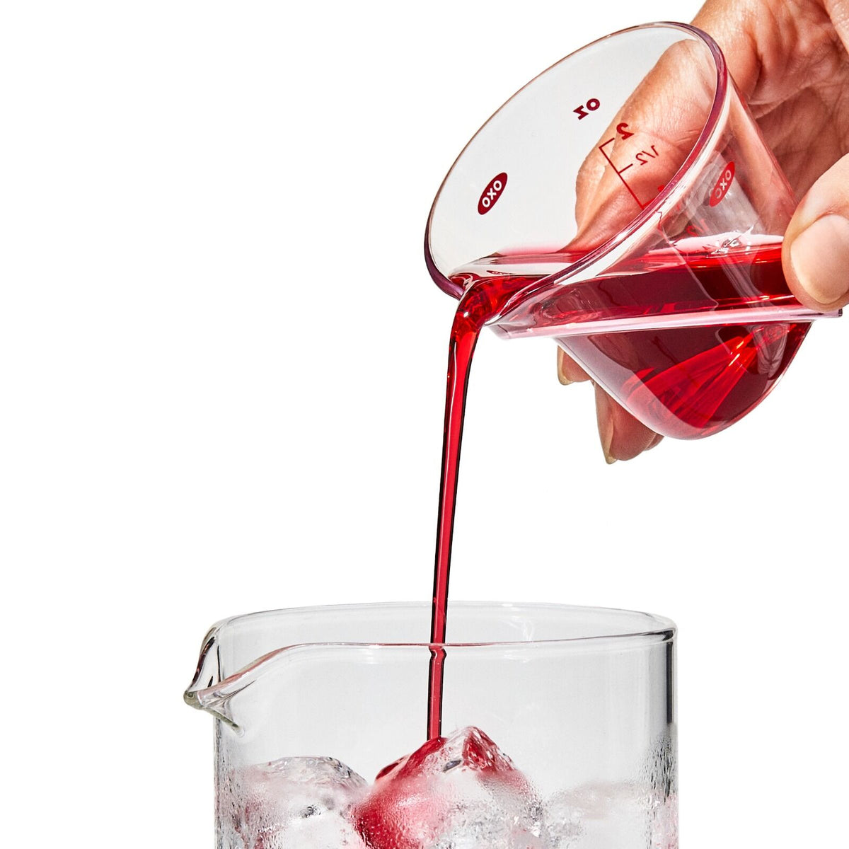 mini-angled-measuring-cup-x1 gg_1102640_miniangledmeasuringcup_pdp_02_1_.jpg