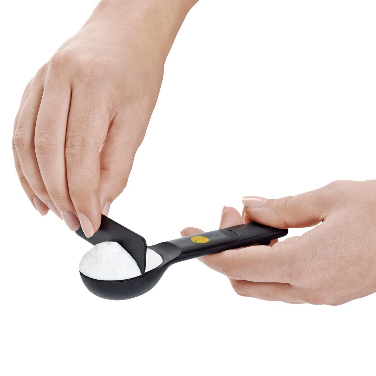 7-piece-plastic-measuring-spoons-black-c7 gg_11110801_3_1_.jpg