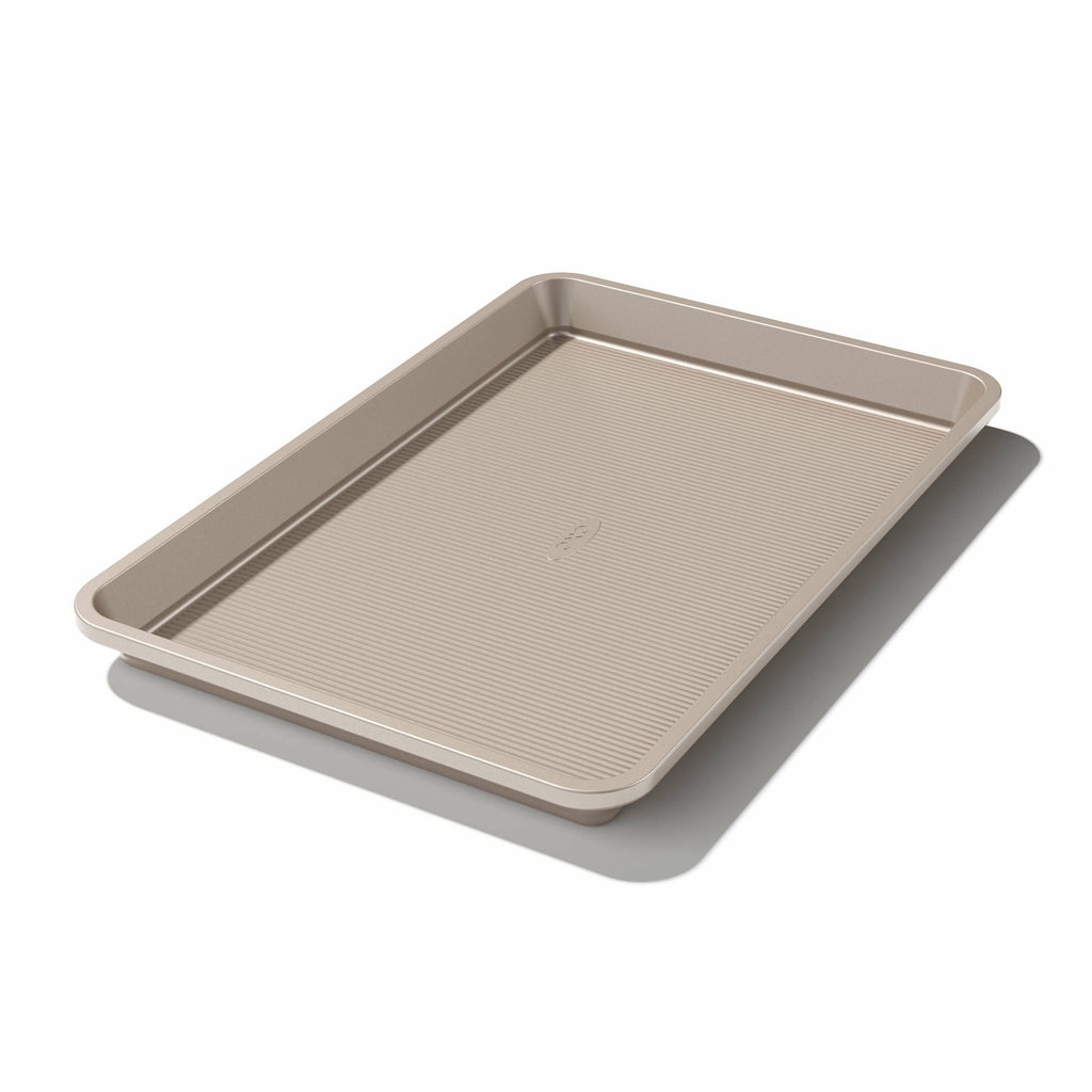 non-stick-pro-jelly-roll-pan-10-x-15-d7 gg_11160700v1_201216_01_1_.jpg
