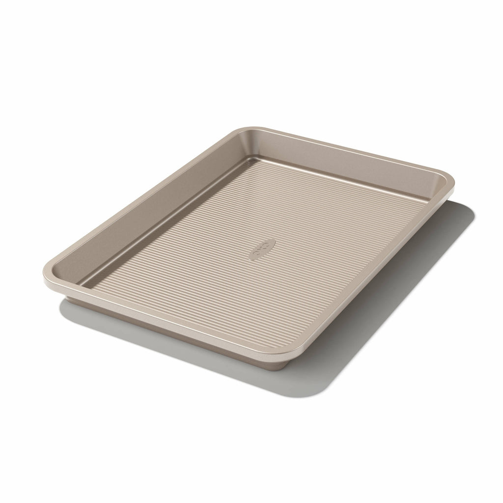 non-stick-pro-quarter-sheet-jelly-roll-pan-9-x-13-u3 gg_11165000v1_201216_01_1_.jpg