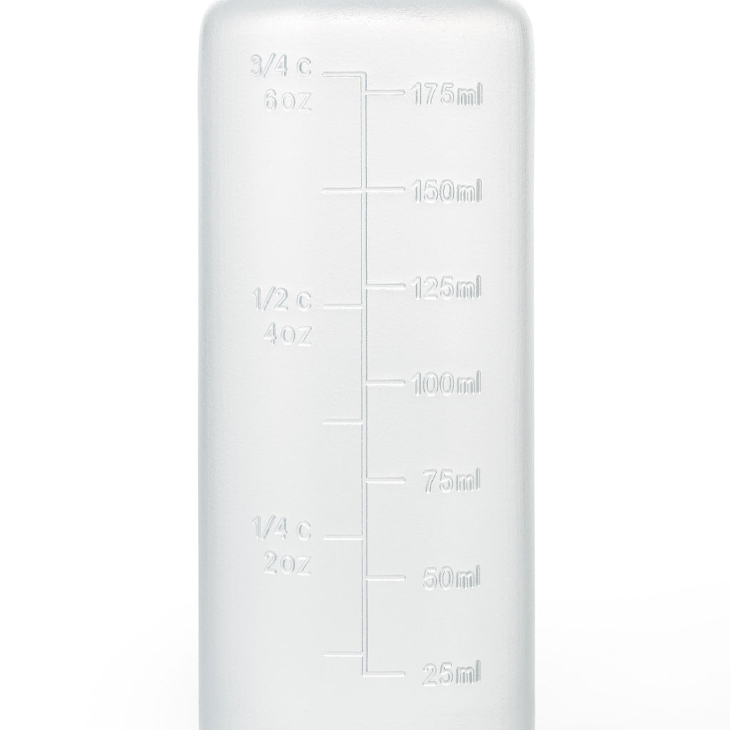 oxo-chef-s-squeeze-bottles-6-ounces-a0 gg_11219200_7b.jpg