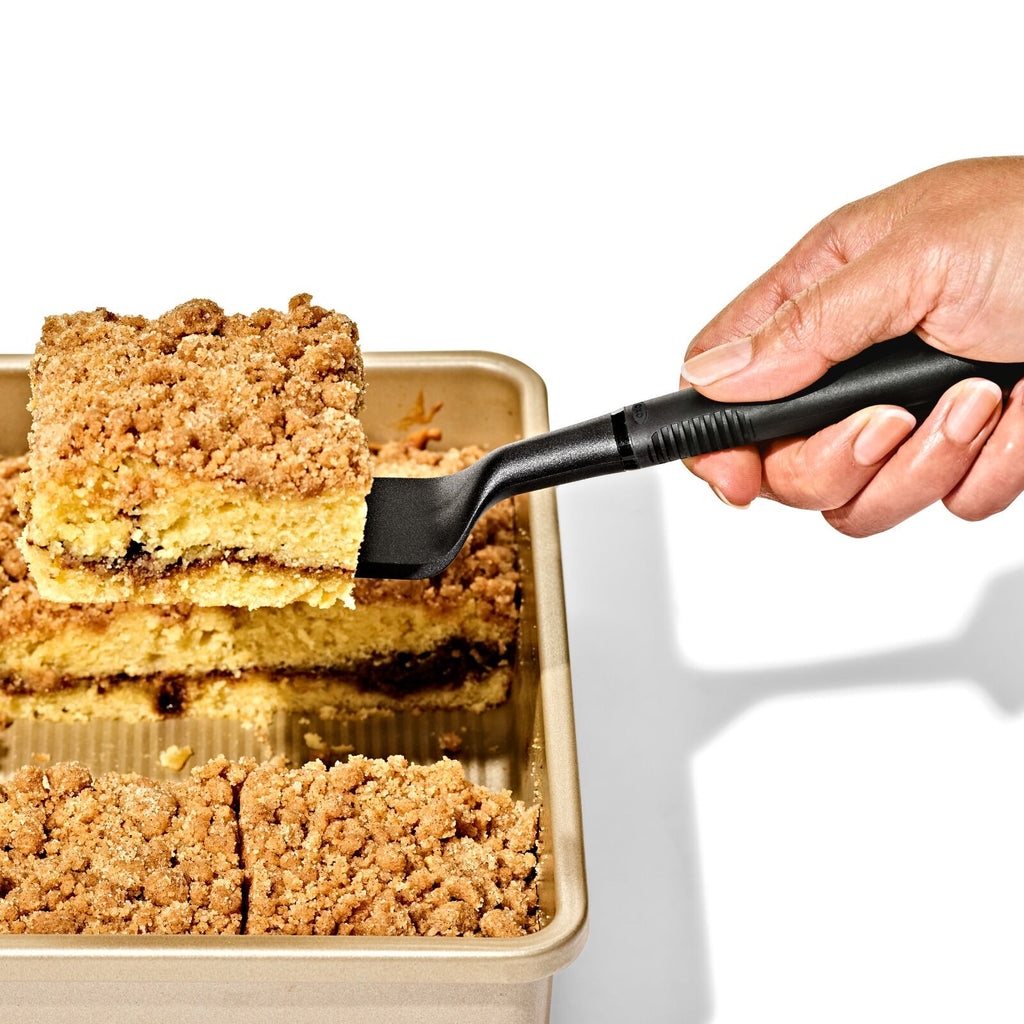 nylon-cut-and-serve-turner-m2 gg_11229000v1_nyloncutservespatula_pdp_02.jpg