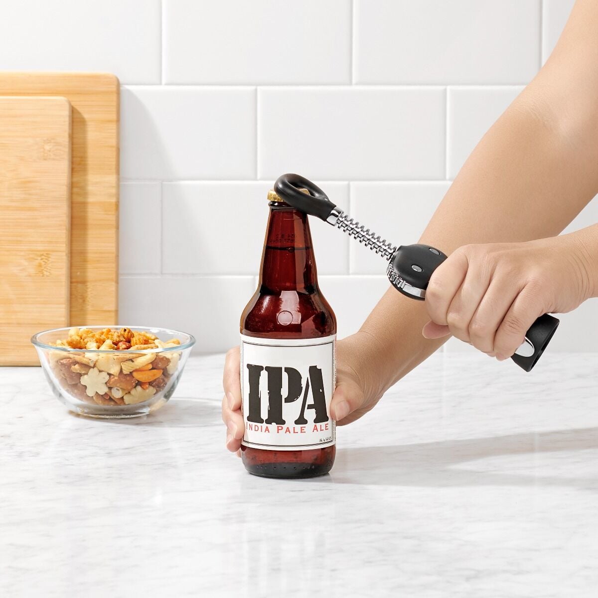 oxo-good-grips-winged-corkscrew-with-bottle-opener-q9 gg_11245400_4.jpg