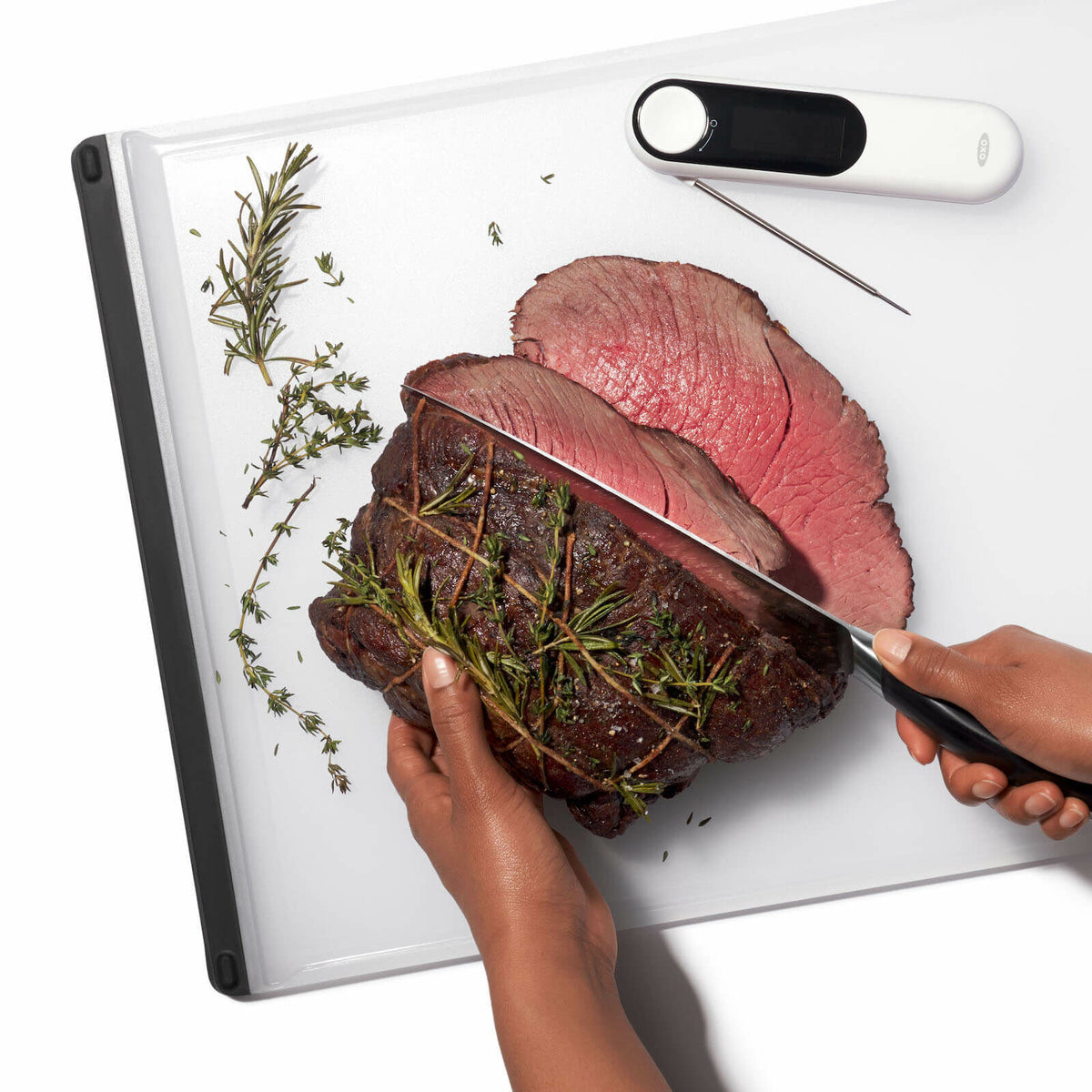 carving-and-cutting-board-y1 gg_11272900_4_1_.jpg