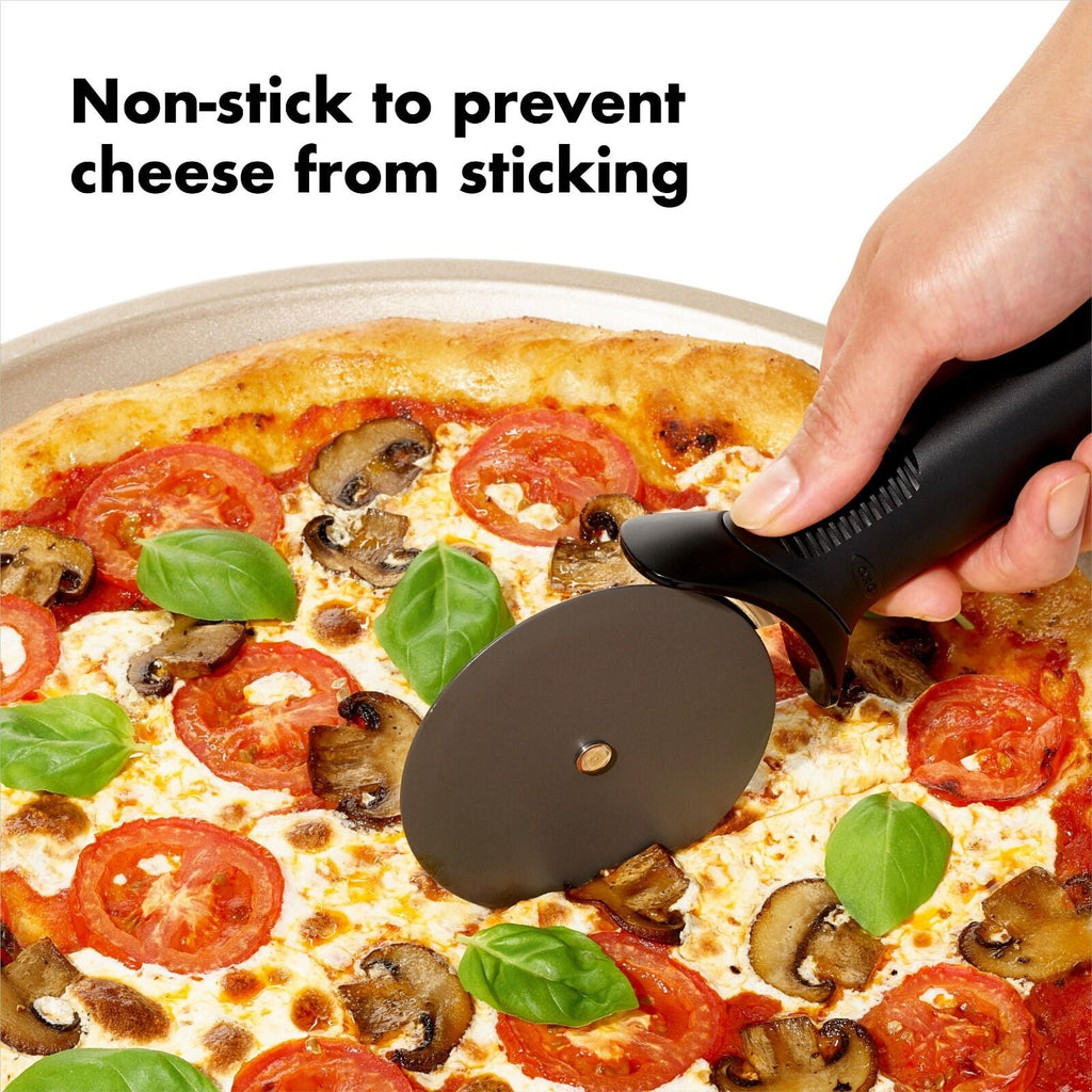 pizza-wheel-for-non-stick-pans-e8 gg_11301100_8b.jpg