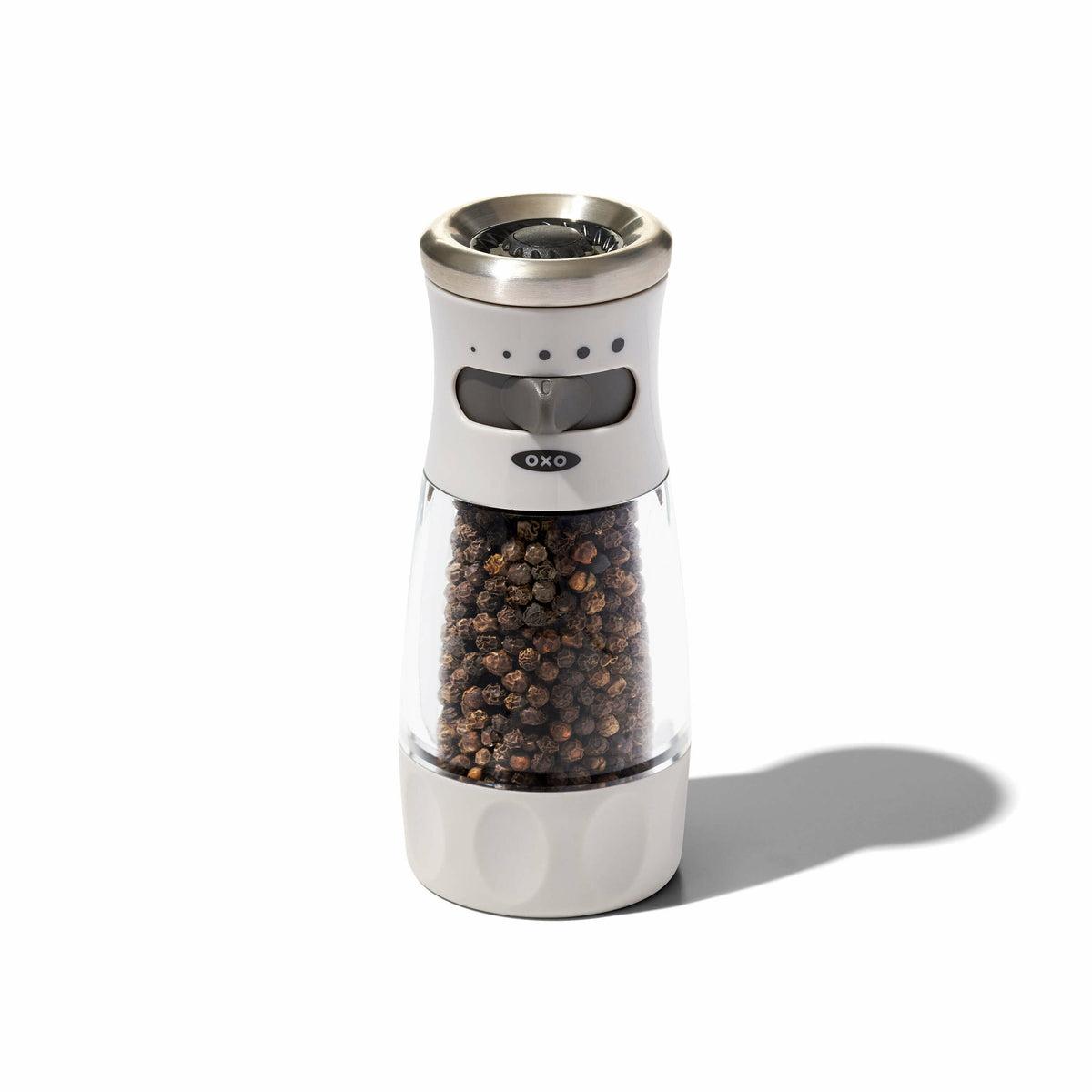 contoured-mess-free-pepper-grinder-m8 gg_11312500_3a_w_rgb_1_.jpg