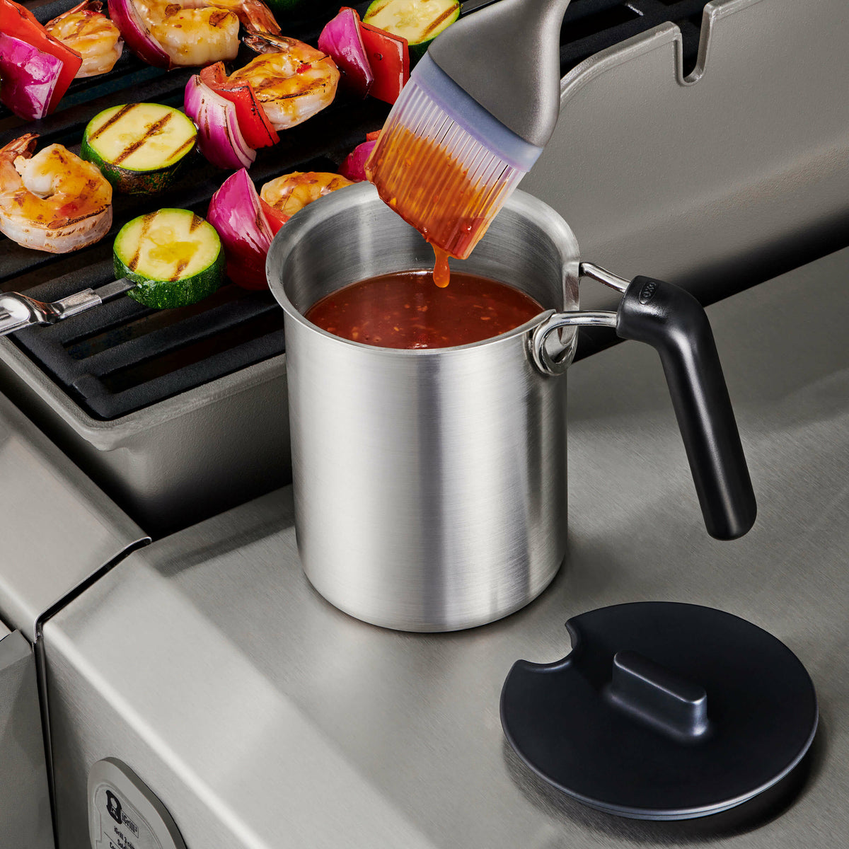 grilling-basting-pot-and-brush-set-v8 gg_11320400_052020_3_rgb_1_.jpg