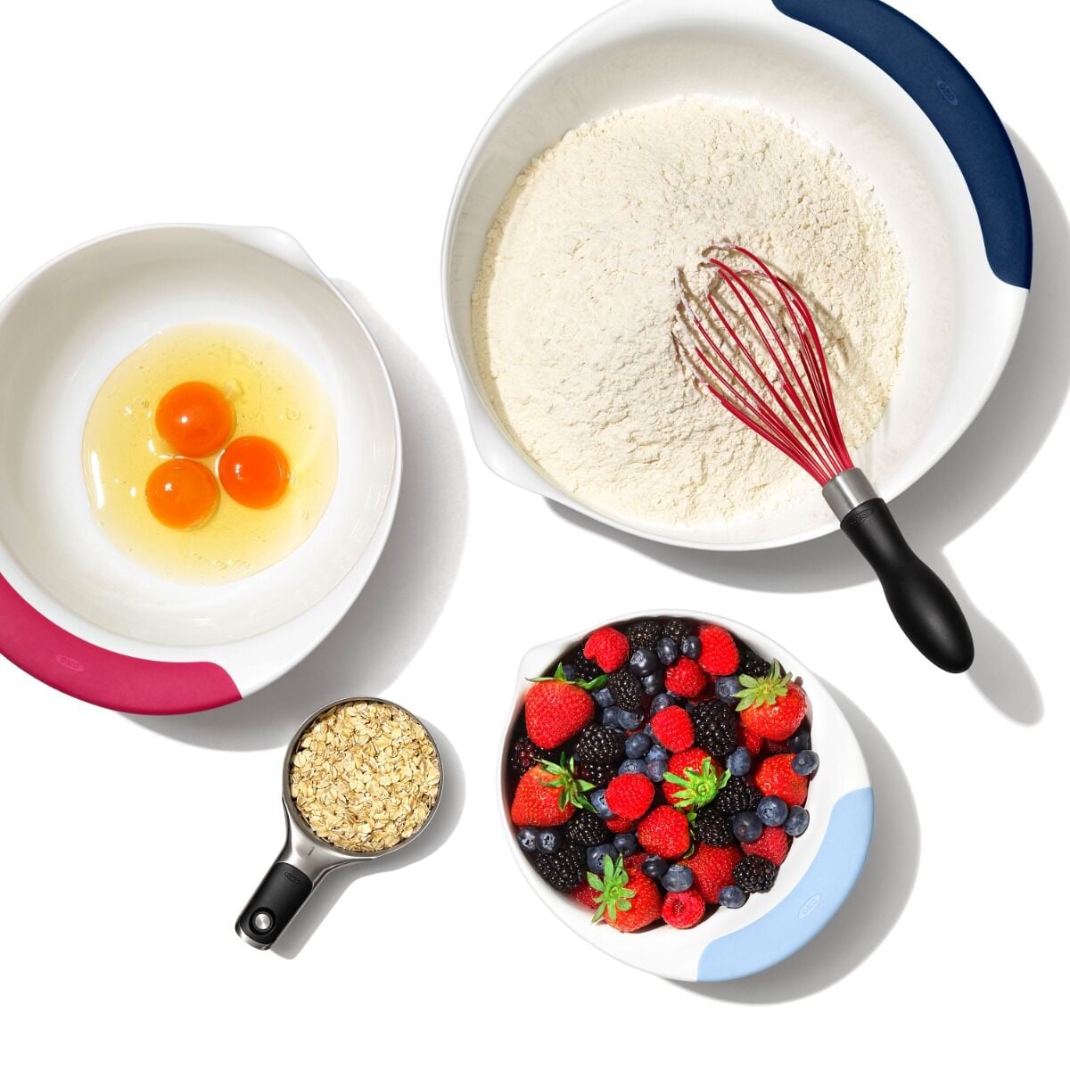 3-piece-mixing-bowl-set-new-colored-handles-h8 gg_11323100_012021_11_p_rgb_1.jpg
