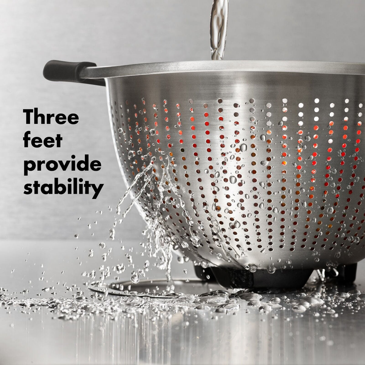 stainless-steel-3-qt-2-8l-colander-q6 gg_11330800_stainlesssteelcolander3qt_apdp_03.jpg