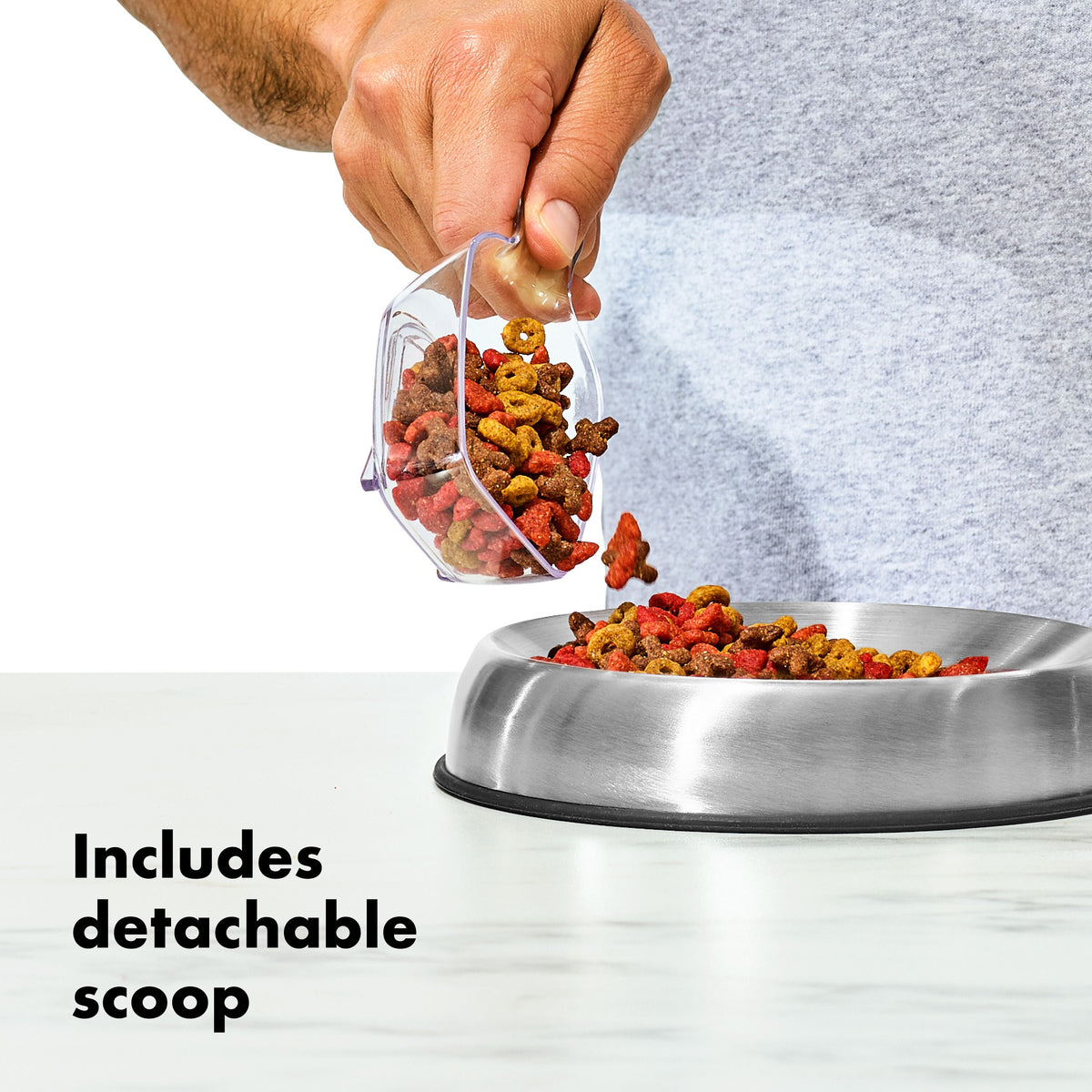 oxo-good-grips-pet-pop-container-4-4-qt-4-2-l-with-scoop-q0 gg_11332700_8b.jpg
