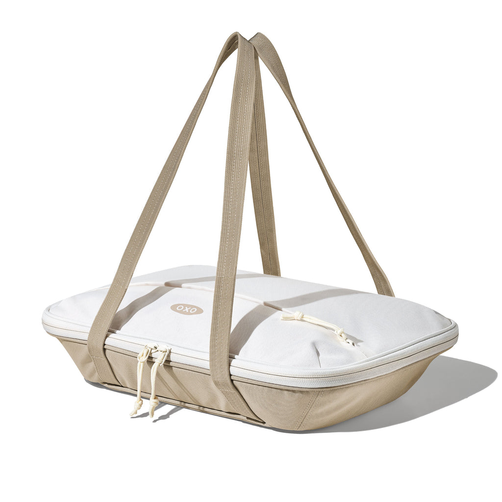 oxo-good-grips-insulated-bakeware-carrier-e4 gg_11340000_8main.jpg