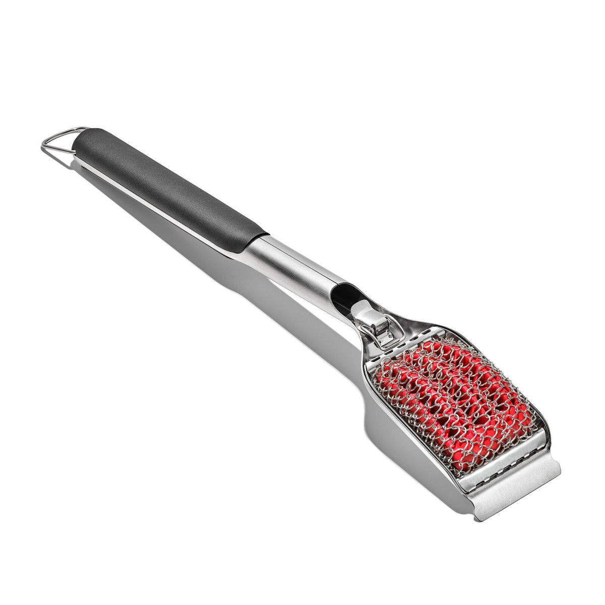 coiled-grill-brush-with-replaceable-head-d3 gg_11356300_coiledgrillbrush_07.jpg
