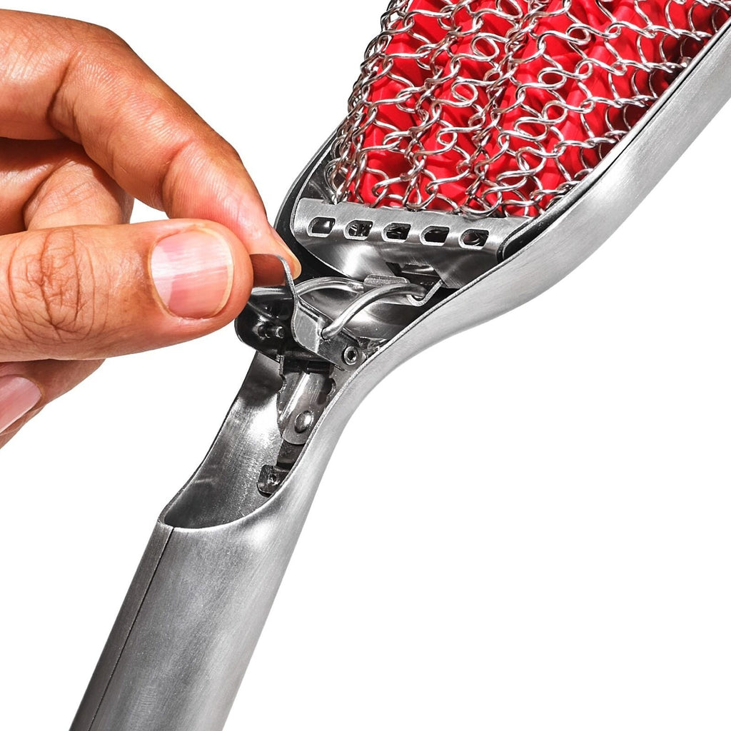 coiled-grill-brush-with-replaceable-head-d3 gg_11356300_coiledgrillbrush_pdp_02.jpg