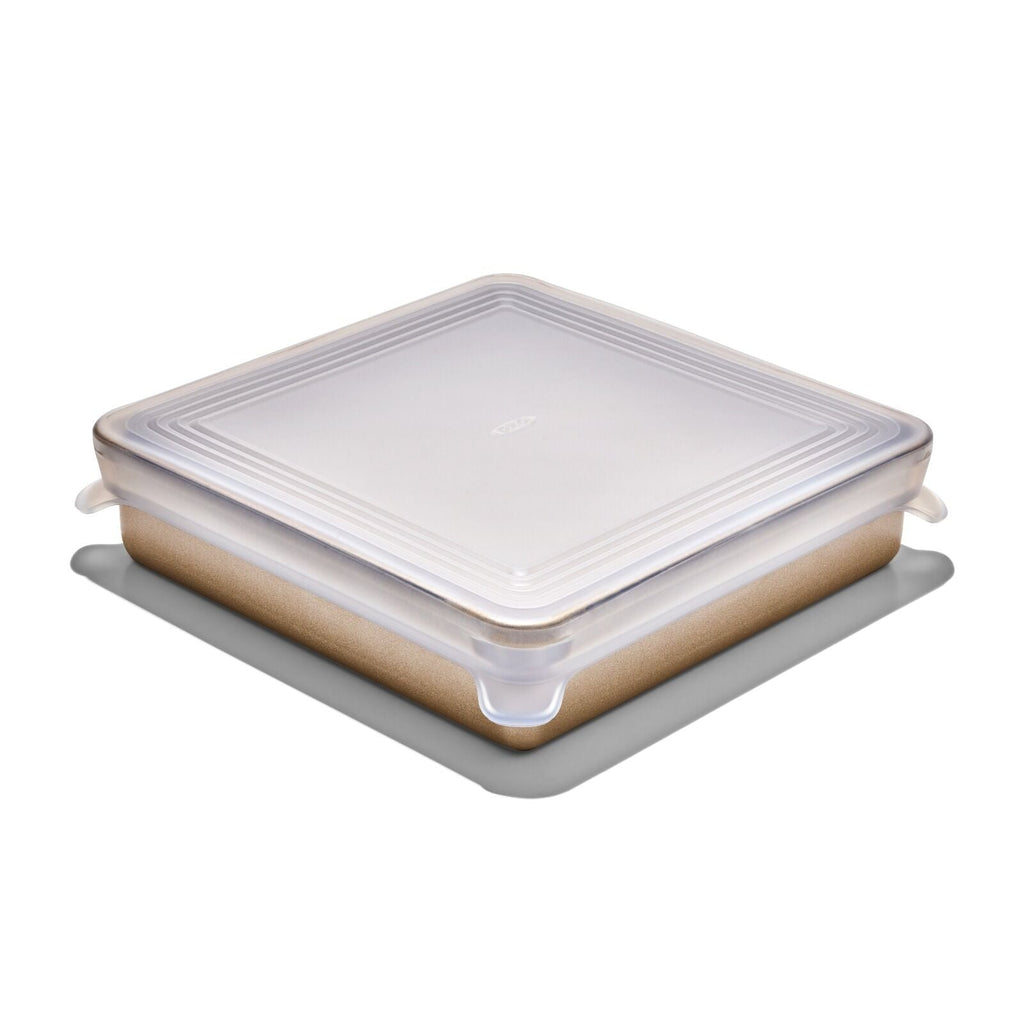 silicone-bakeware-lid-9in-x-9in-r0 gg_11360500_siliconebakewarelid9x9_pdp_02.jpg
