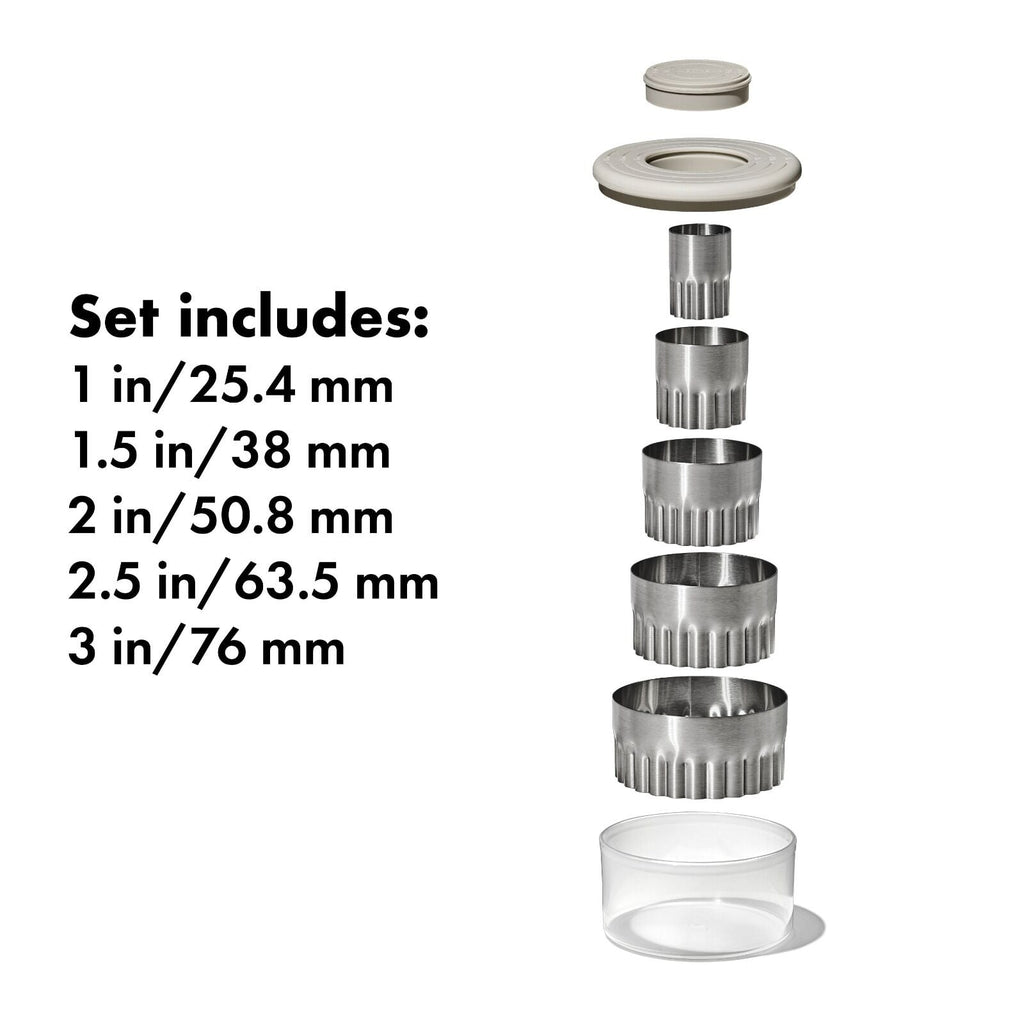 double-sided-cookie-and-biscuit-cutter-e9 gg_11360600_cookiecutterset_apdp_02.jpg