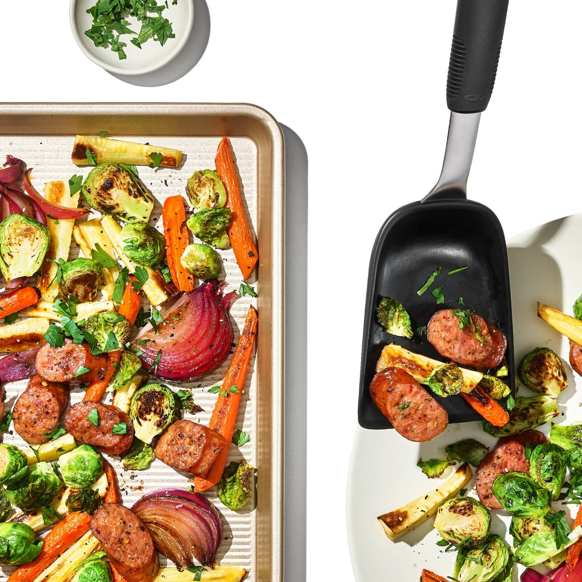 sheet-pan-scoop-o2 gg_11375300_sheetpanscoop_pdp_05.jpg