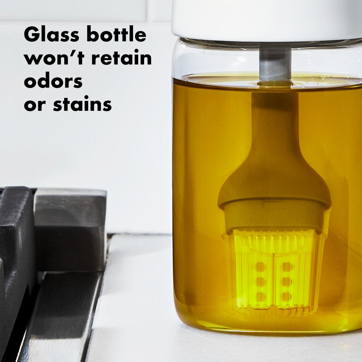 glass-oil-bottle-and-silicone-brush-set-h0 gg_11380400_glassoilbottleandbrush_apdp_03.jpg