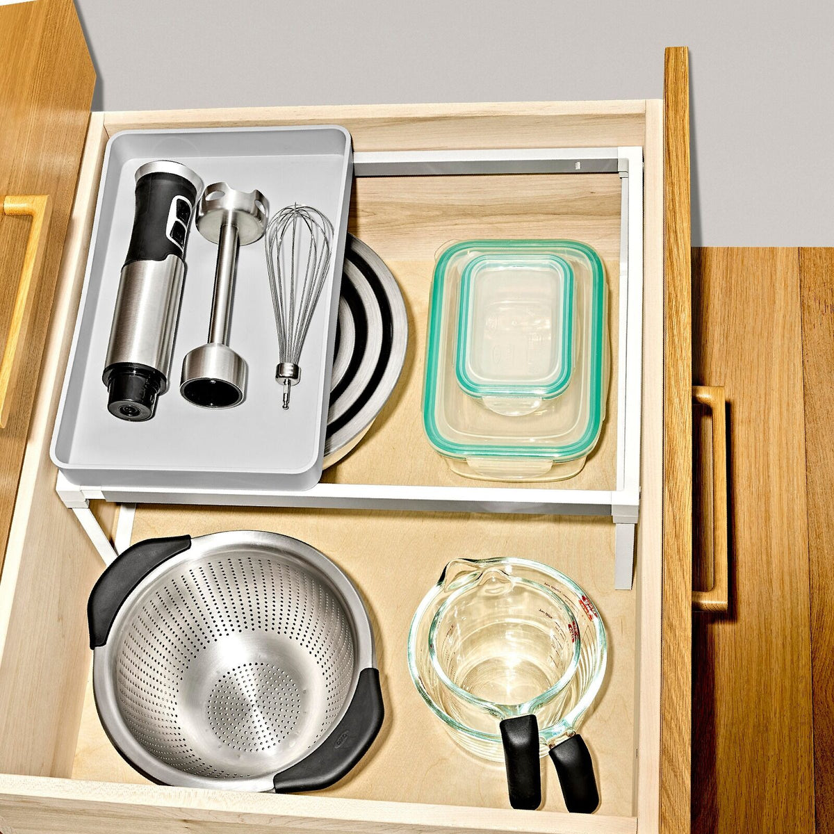 adjustable-deep-drawer-organizer-z5 gg_11416100_deep-drawer-organizer_pdp_02.jpeg