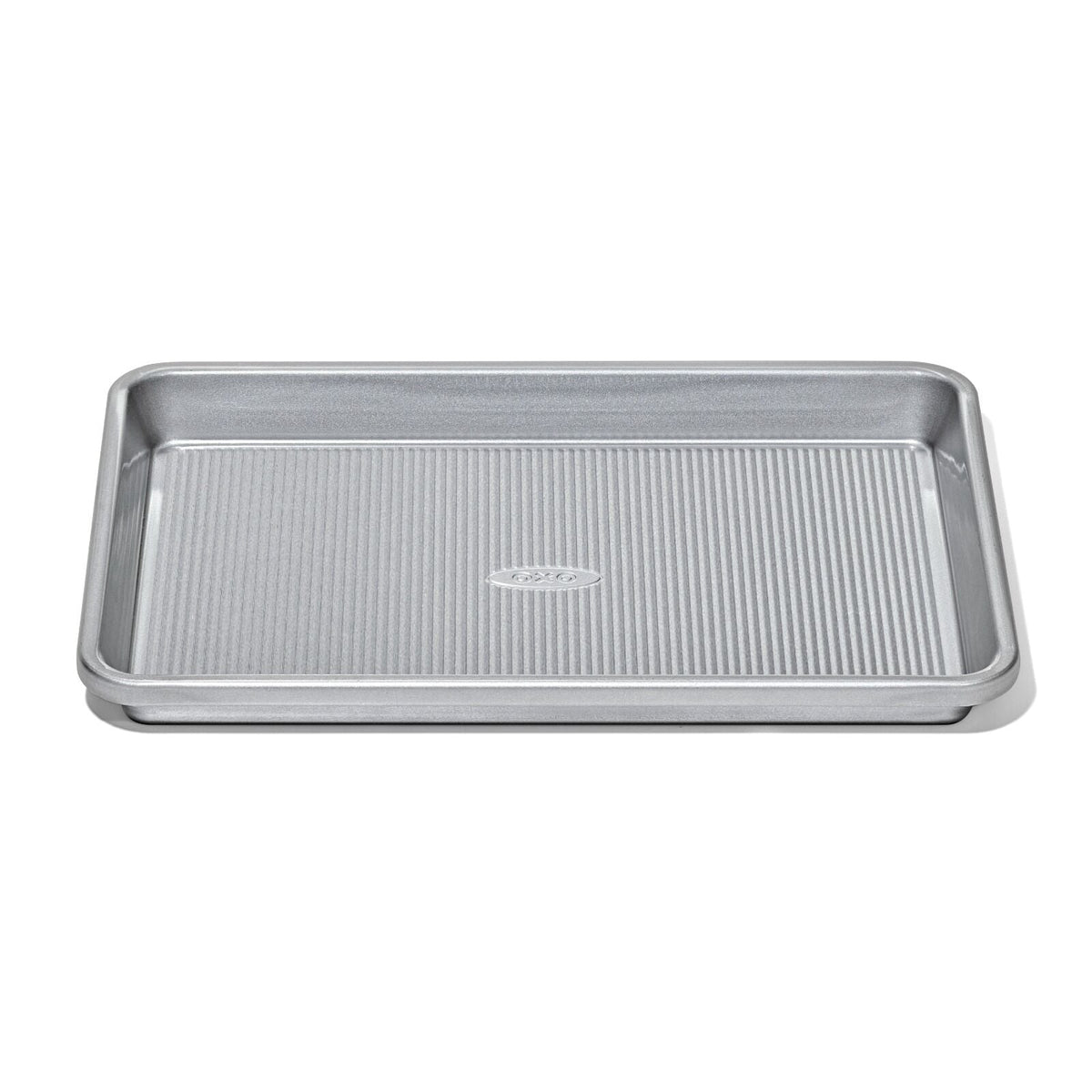 non-stick-pro-clear-coated-quarter-sheet-pan-d7 gg_11434900_quarter-sheet-pan_apdp_00_main.jpeg