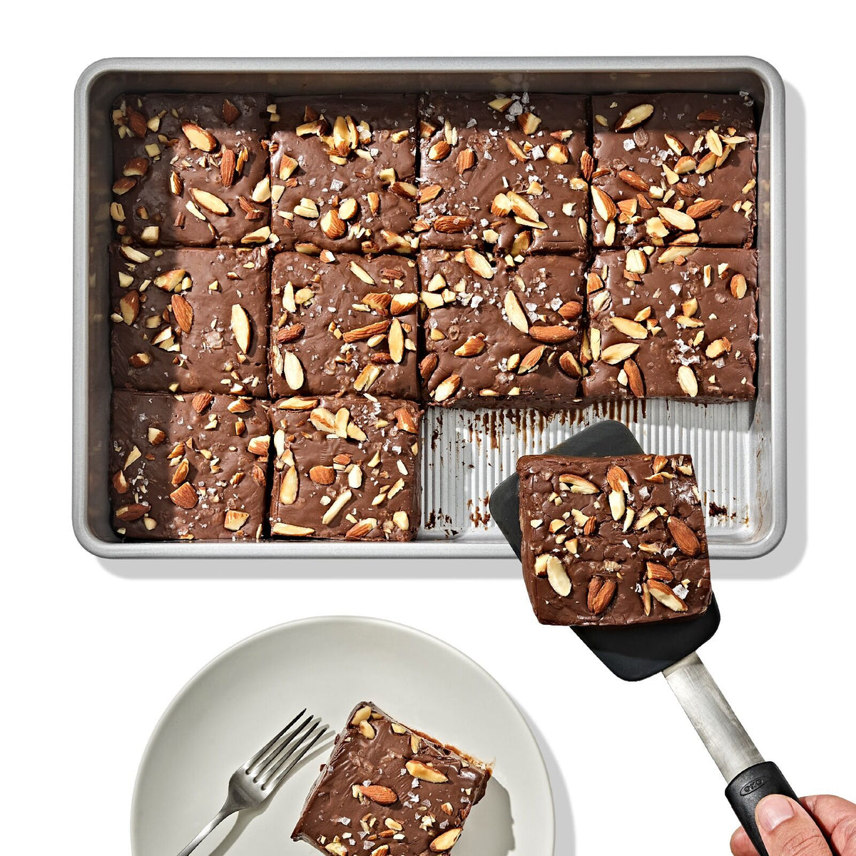 non-stick-pro-clear-coated-9inx13in-cake-pan-w9 gg_11435500_9x13-cake-pan_pdp_03.jpeg