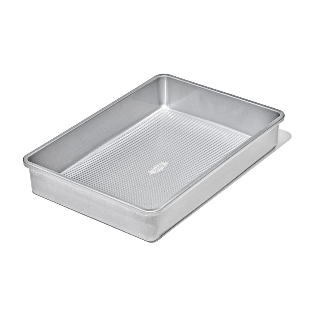 non-stick-pro-clear-coated-9inx13in-cake-pan-w9 gg_11435500_9x13-cake-pan_pdp_04.jpeg