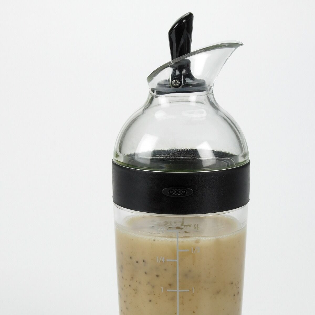 salad-dressing-shaker-t0 gg_1188500_5.jpg