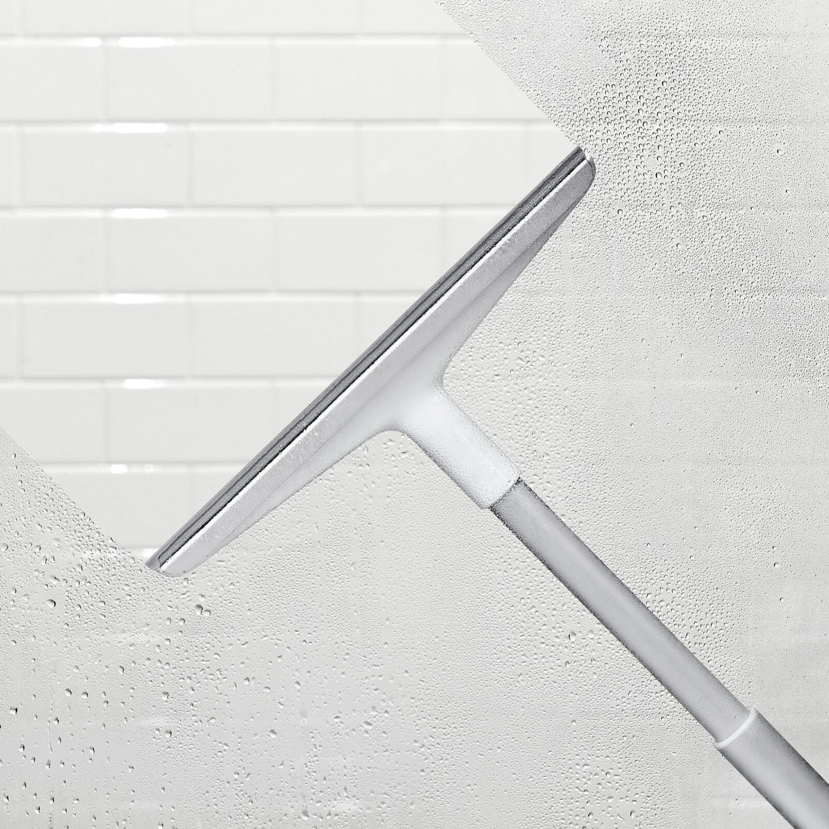 aluminum-extendable-squeegee-w7 gg_12397900_aluminumextsqueegee_pdp_04.jpeg