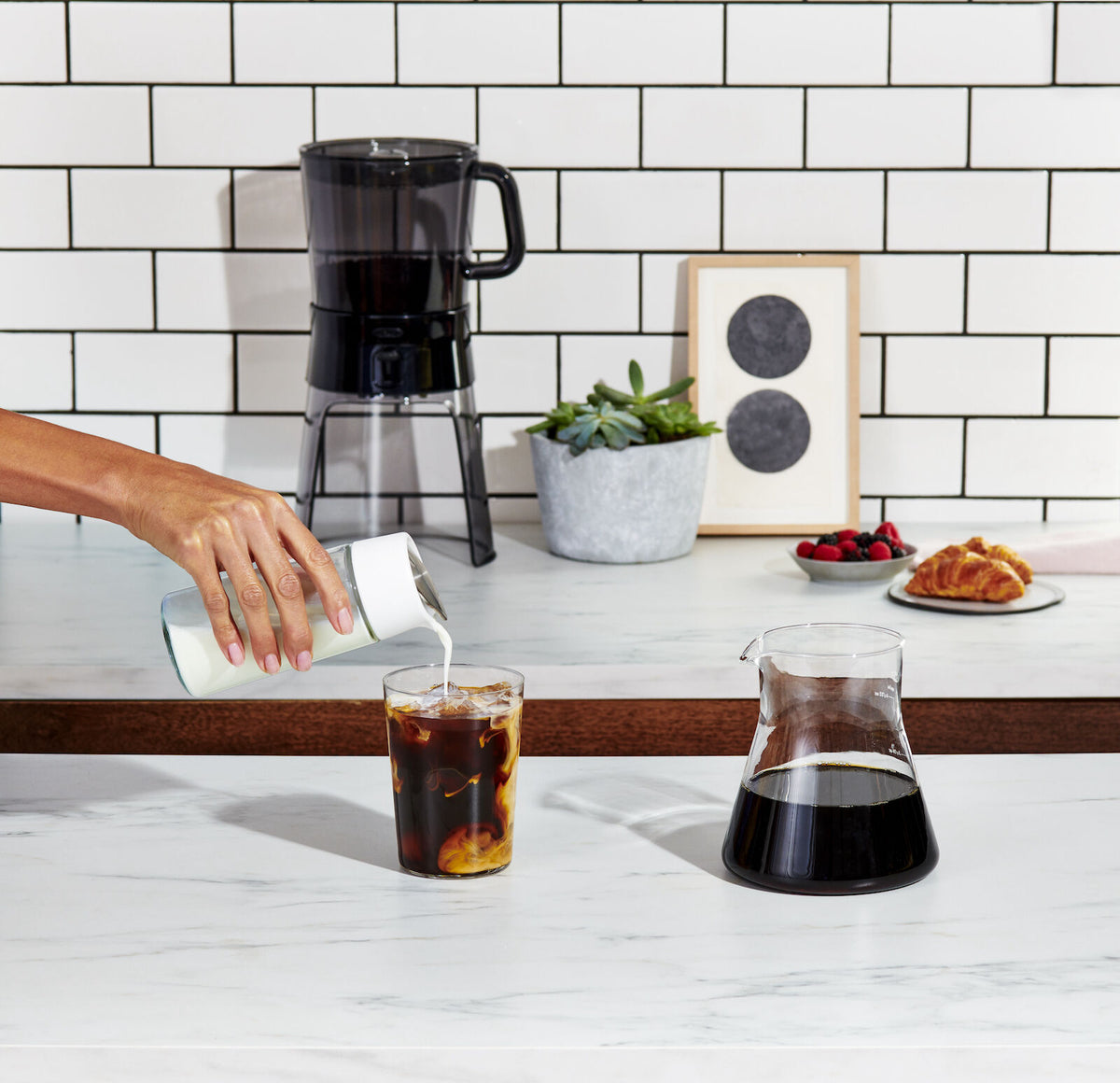 cold-brew-coffee-maker-t0 gg_1272880_9c.jpg