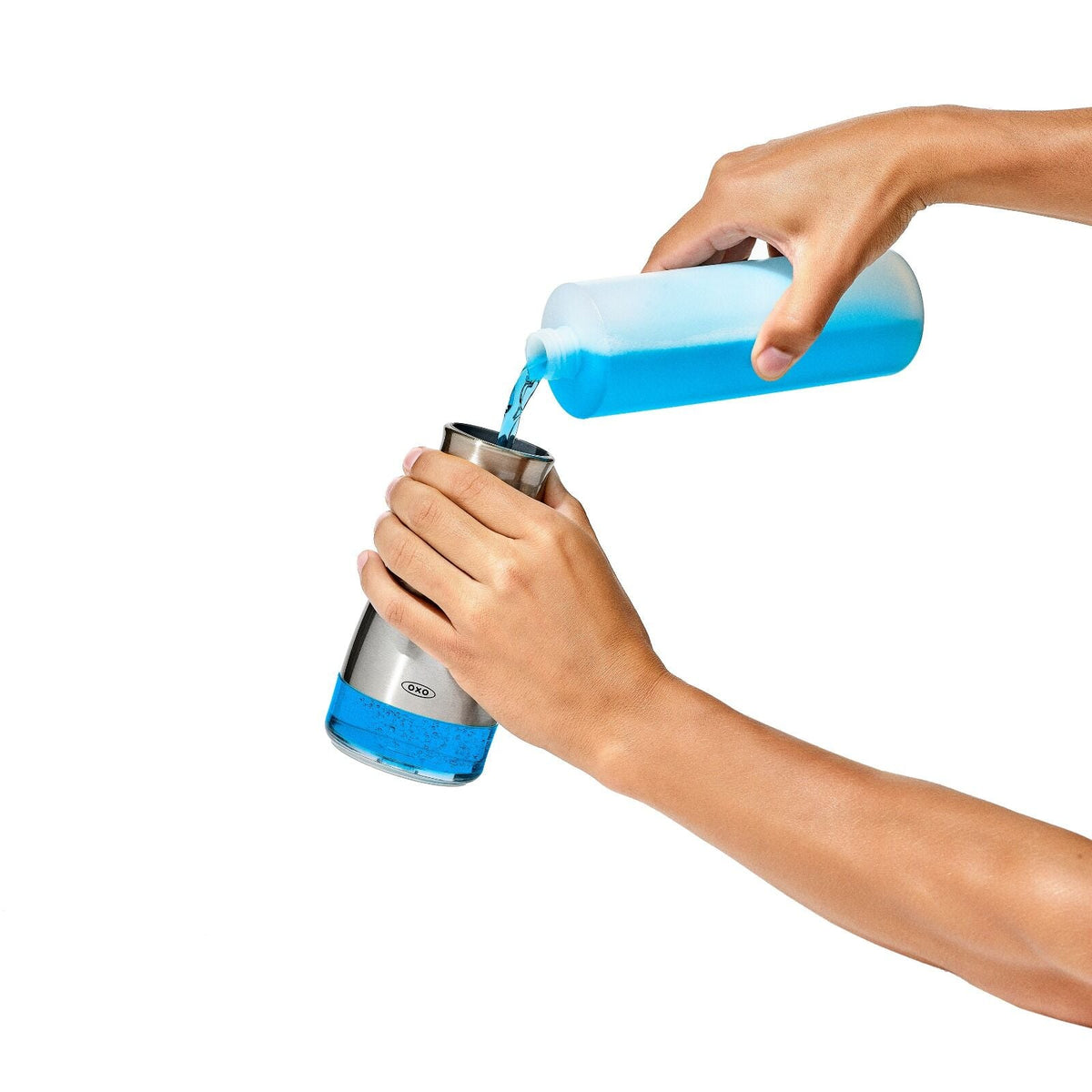 stainless-steel-foaming-soap-dispenser-m4 gg_13331100_071321_09_rgb.jpg