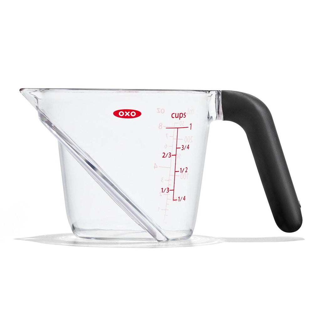1-cup-angled-measuring-cup-q6 gg_70881v6_1cupangledmeasuringcup_pdp_01.jpg