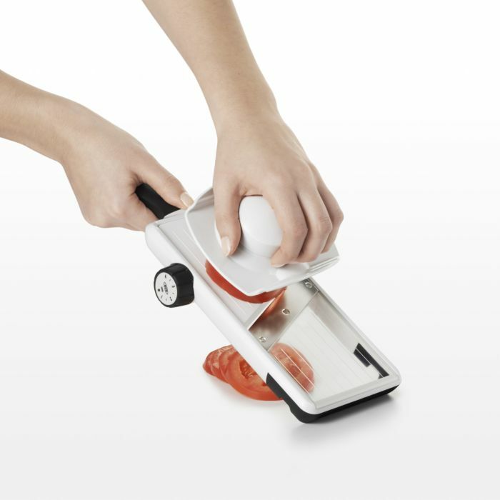 large-adjustable-hand-held-mandoline-slicer-x0 large_hand-held_mandoline_slicer_11135900_11.jpg